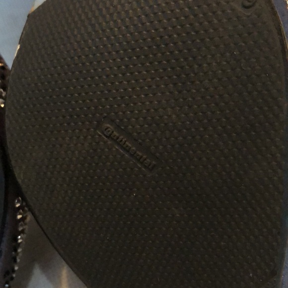 Moved E Live from the red carpet crystal embellished silky fabric high heels - Picture 9 of 11